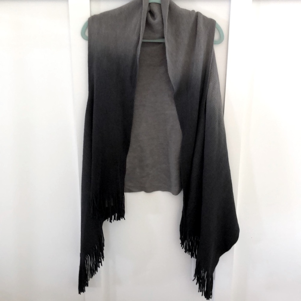 NWT sleeveless open tunic vest